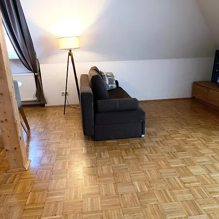13 Old Town Apartment *