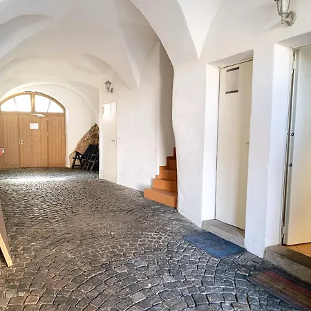 13 Old Town