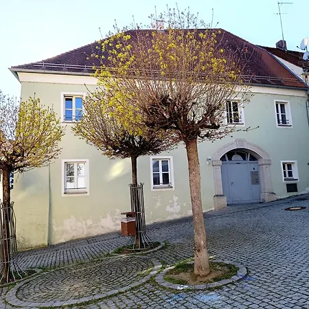 13 Old Town Apartment *